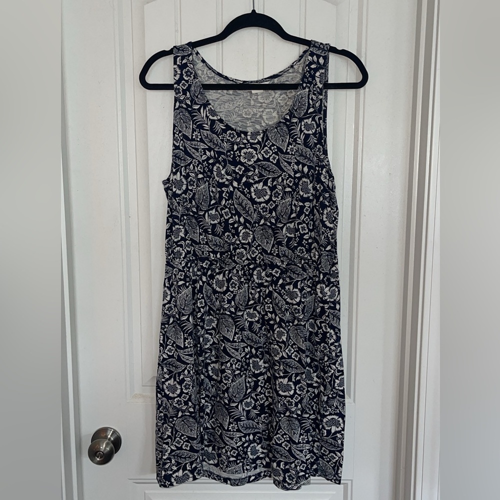 H&M Navy and White Floral Dress - Picture 1 of 5
